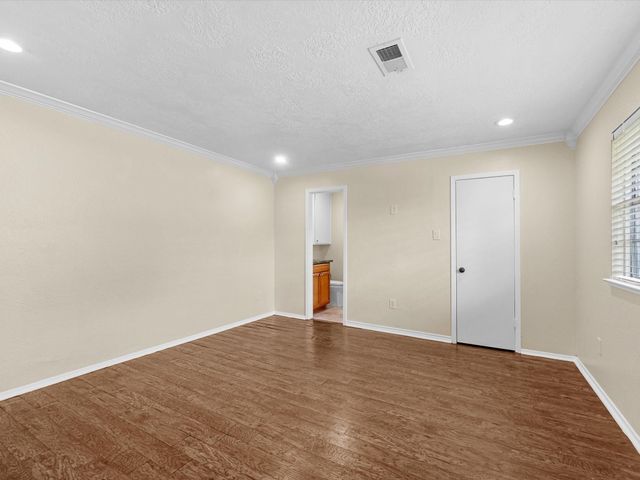 13931 Roundstone Lane, Houston, TX 77015