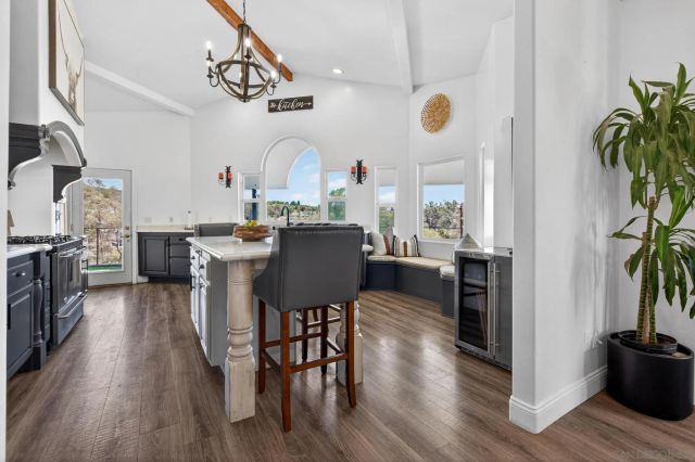 15031 Heath Dr., Poway, CA 92064
