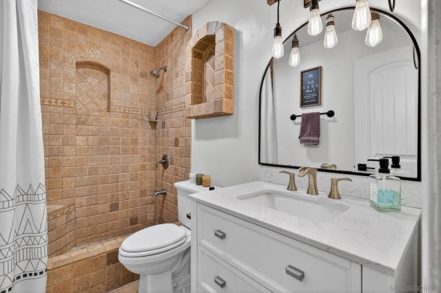 15031 Heath Dr., Poway, CA 92064
