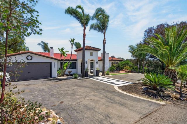 15031 Heath Dr., Poway, CA 92064