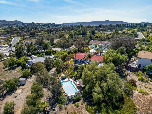 15031 Heath Dr., Poway, CA 92064