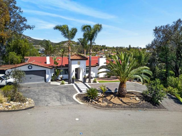 15031 Heath Dr., Poway, CA 92064