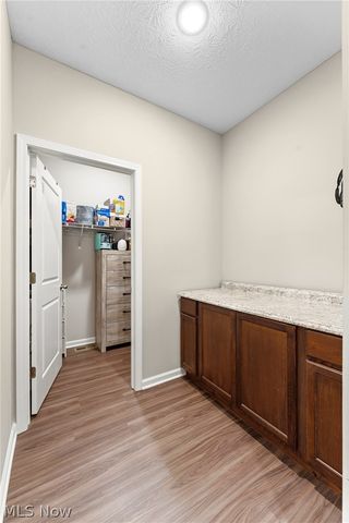 1216 Selena Grove, Green, OH 44685