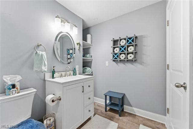 1216 Selena Grove, Green, OH 44685