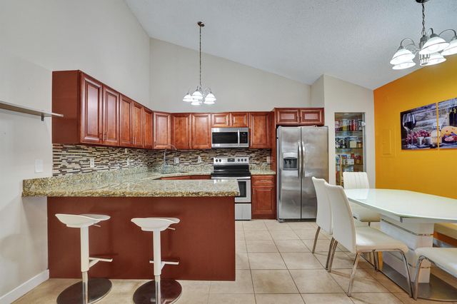 9568 Boca Gardens Parkway B, Boca Raton, FL 33496