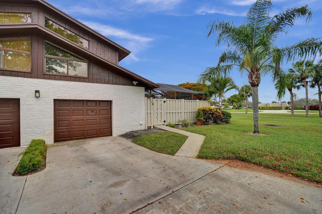 9568 Boca Gardens Parkway B, Boca Raton, FL 33496