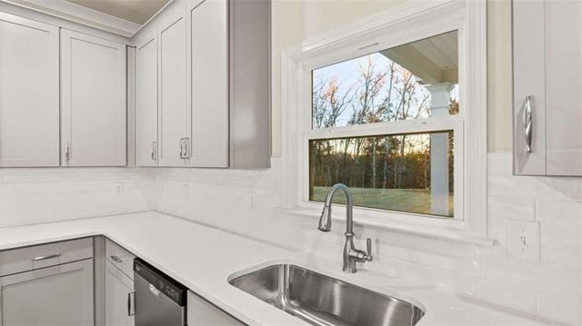 360 Staffin Drive, Senoia, GA 30276