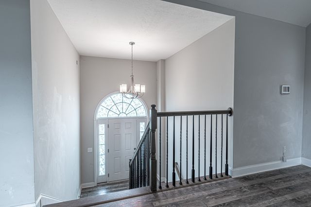 1111 Fuji Ln, Clarksville, TN 37040