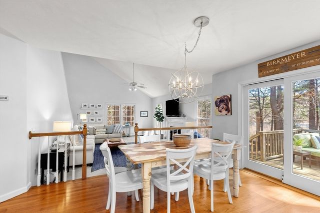 154 Partridge Brook Cir, Marshfield, MA 02050