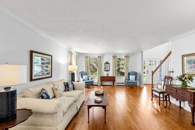 154 Partridge Brook Cir, Marshfield, MA 02050