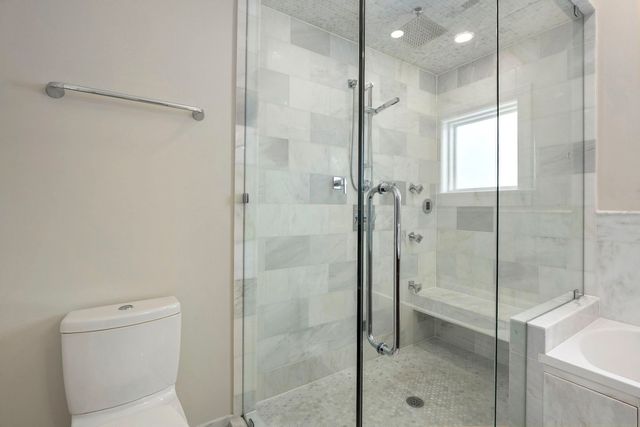 1648 W Fletcher Street, Chicago, IL 60657