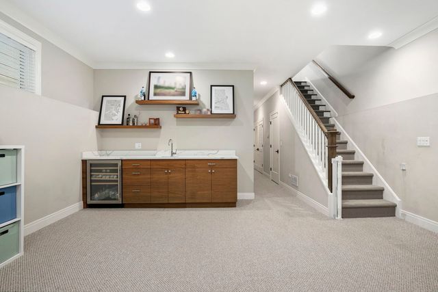 1648 W Fletcher Street, Chicago, IL 60657