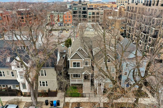 1648 W Fletcher Street, Chicago, IL 60657