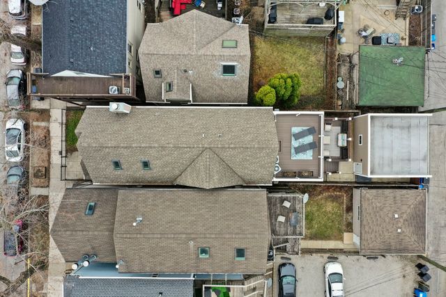 1648 W Fletcher Street, Chicago, IL 60657