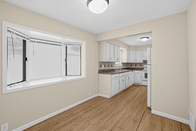 4038 AVENUE C, Council Bluffs, IA 51501