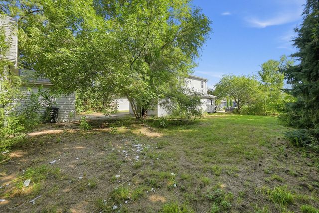 4038 AVENUE C, Council Bluffs, IA 51501