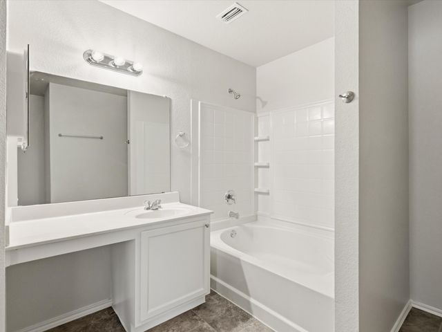 1441 Erin Drive, Burleson, TX 76028