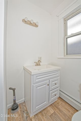 59 N Allen Street, Albany, NY 12203