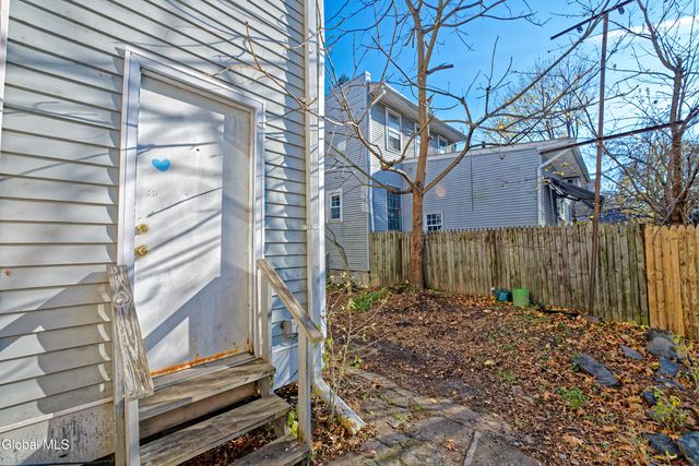 59 N Allen Street, Albany, NY 12203