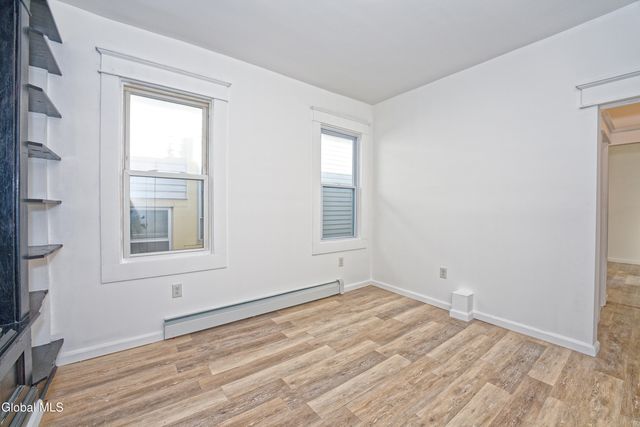 59 N Allen Street, Albany, NY 12203