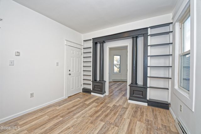 59 N Allen Street, Albany, NY 12203