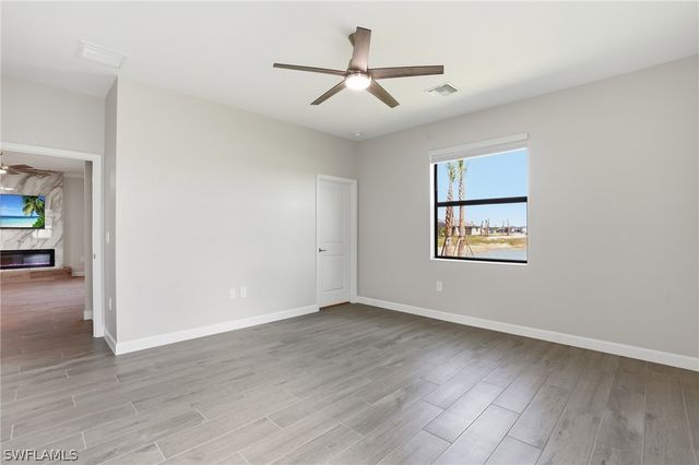 19213 Gentry PL, Estero, FL 33928