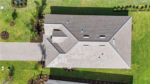 19213 Gentry PL, Estero, FL 33928