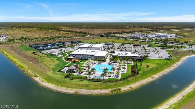 19213 Gentry PL, Estero, FL 33928