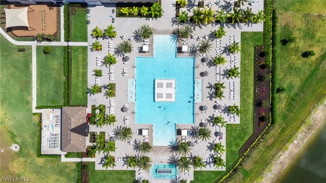 19213 Gentry PL, Estero, FL 33928