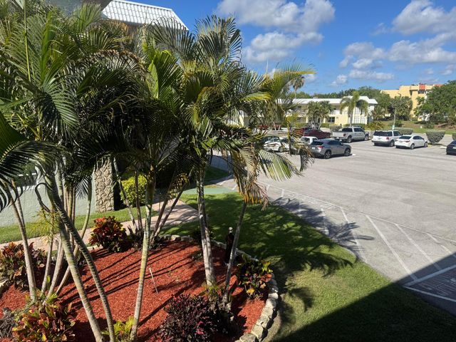 9818 Marina Boulevard 1220, Boca Raton, FL 33428