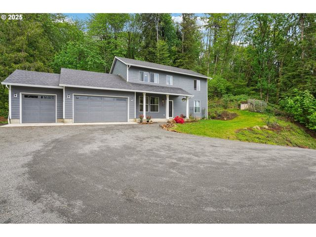 250 SYLVAN Way, Longview, WA 98632
