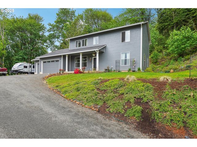 250 SYLVAN Way, Longview, WA 98632