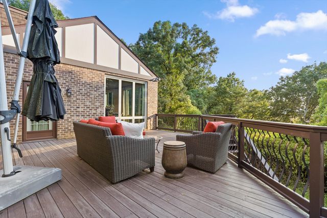 7819 Stonehenge Drive, Chattanooga, TN 37421