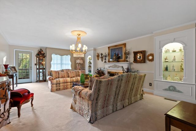 7819 Stonehenge Drive, Chattanooga, TN 37421