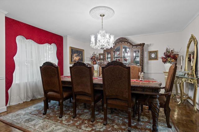 7819 Stonehenge Drive, Chattanooga, TN 37421