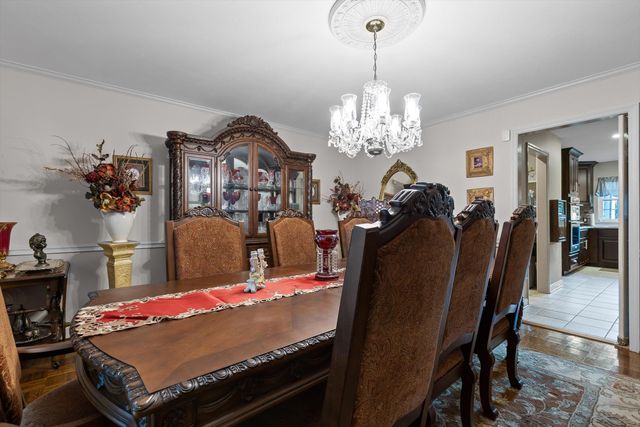 7819 Stonehenge Drive, Chattanooga, TN 37421