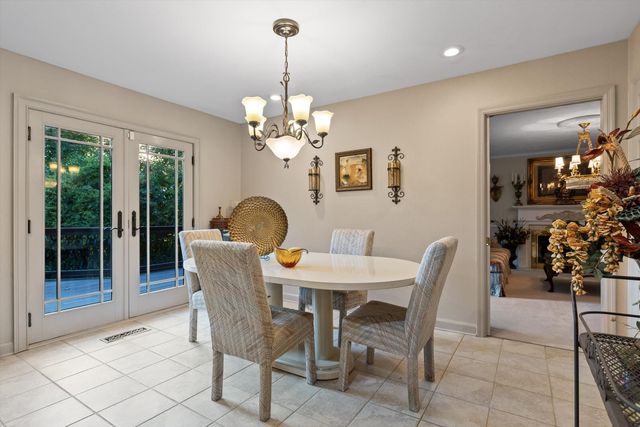 7819 Stonehenge Drive, Chattanooga, TN 37421