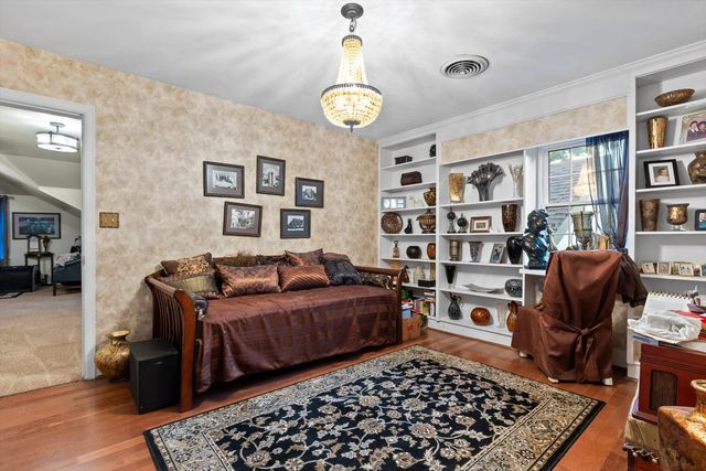 7819 Stonehenge Drive, Chattanooga, TN 37421