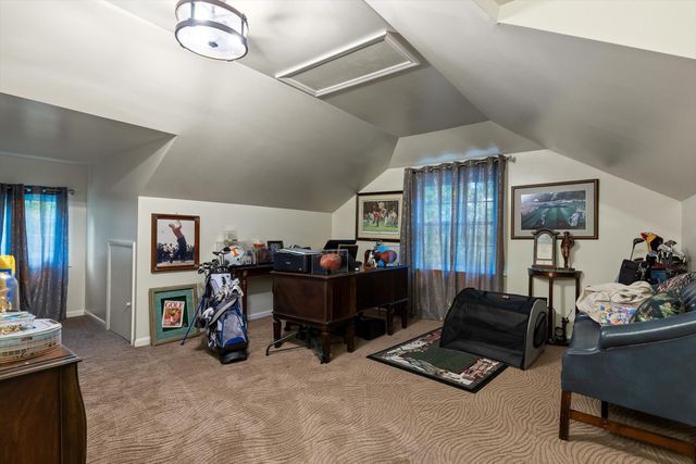 7819 Stonehenge Drive, Chattanooga, TN 37421