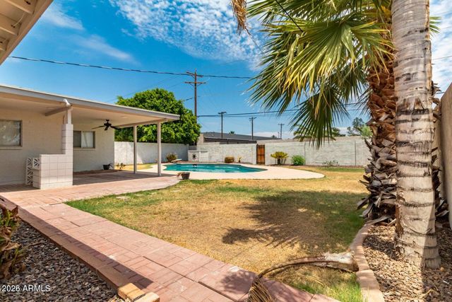 132 E Pebble Beach Drive, Tempe, AZ 85282