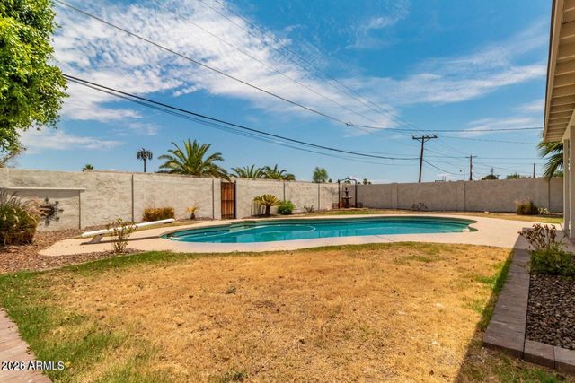 132 E Pebble Beach Drive, Tempe, AZ 85282