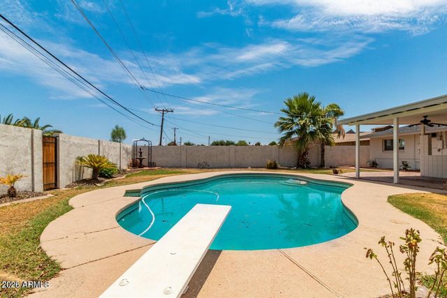 132 E Pebble Beach Drive, Tempe, AZ 85282