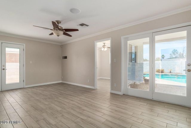 132 E Pebble Beach Drive, Tempe, AZ 85282