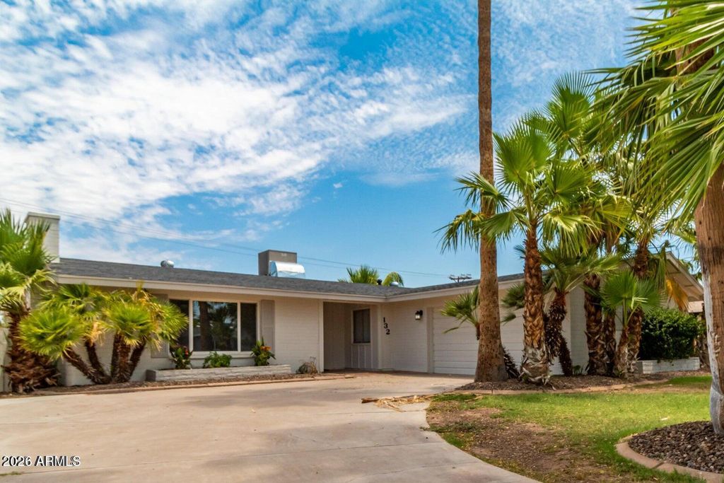 132 E Pebble Beach Drive, Tempe, AZ 85282