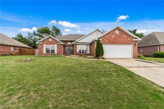 2977 Kings Drive, Springdale, AR 72764