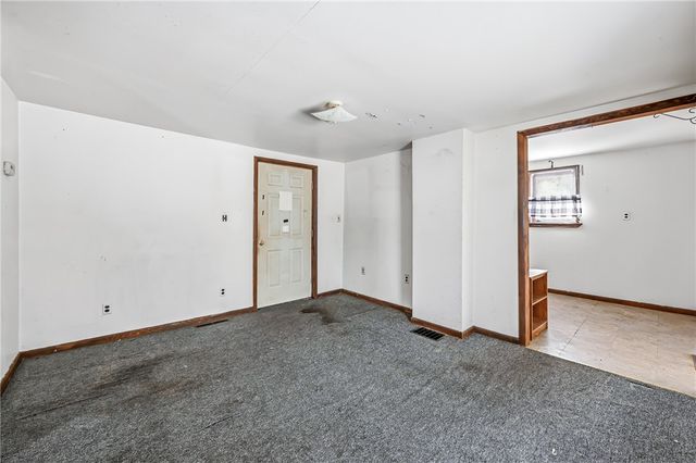 305 Jackson St, Jamestown, PA 16134