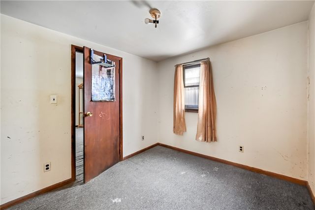 305 Jackson St, Jamestown, PA 16134