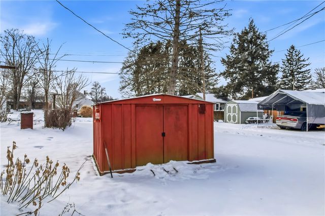 305 Jackson St, Jamestown, PA 16134