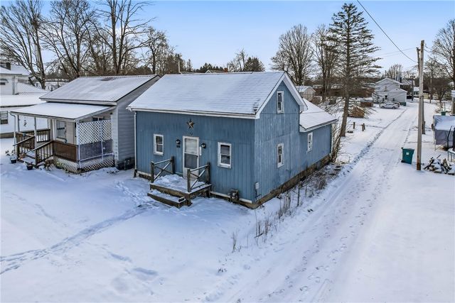 305 Jackson St, Jamestown, PA 16134