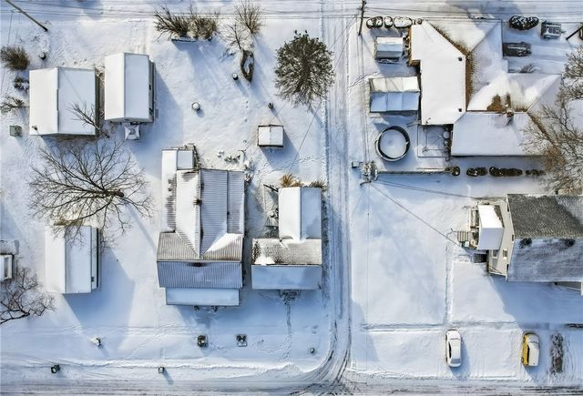 305 Jackson St, Jamestown, PA 16134